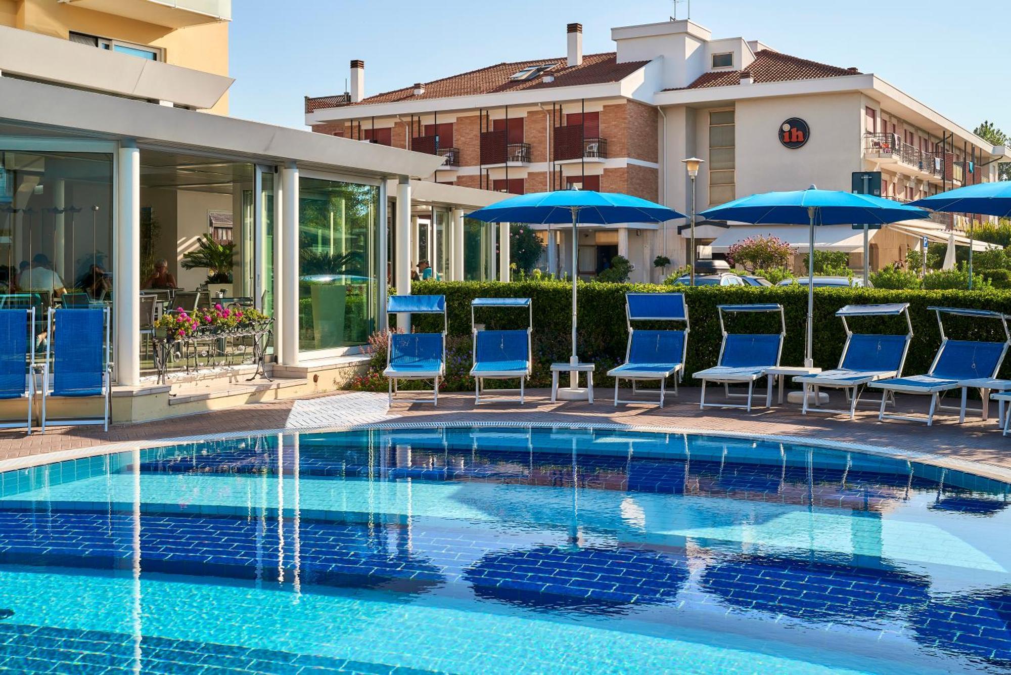 Junior Family Hotel Cavallino-Treporti Luaran gambar