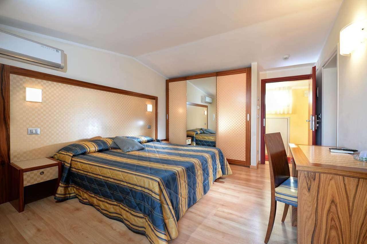 Junior Family Hotel Cavallino-Treporti Luaran gambar